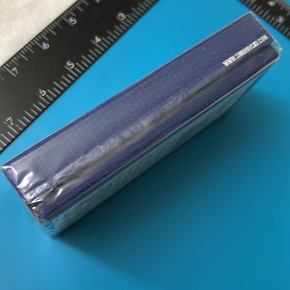 🖤NIB💕Swarovski Crystals USB 4GB Memory Key in box - Picture 4 of 9